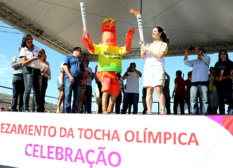 Olympisches Feuer in Guarapari-ES - Fotos: Francisco Medeiros/ ME
